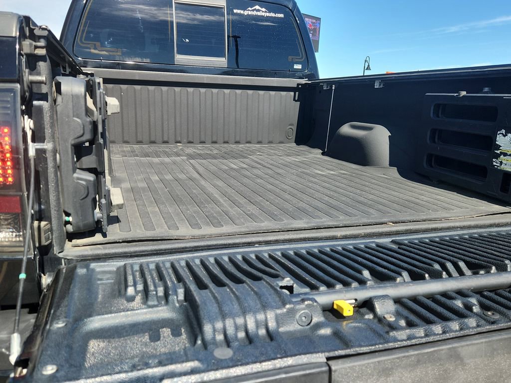 Used 2016 Ford F350 Platinum w/ FX4 Off-Road Package image 13