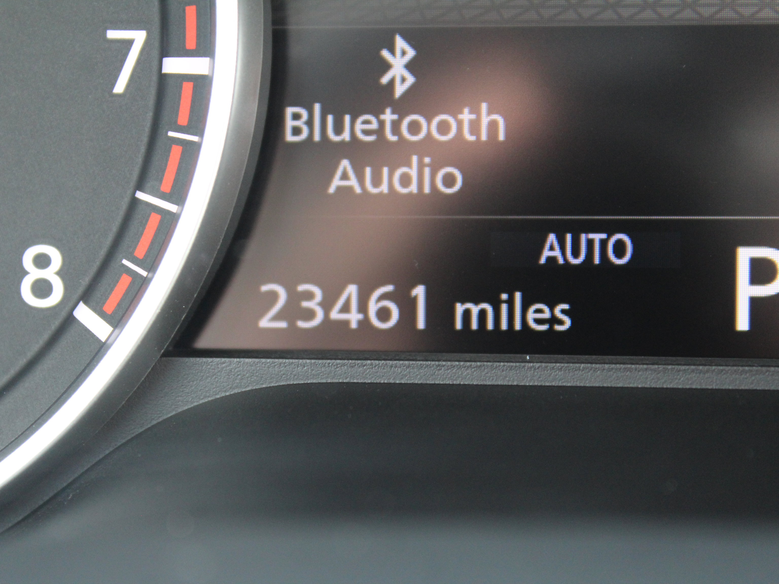 Used 2023 Nissan Pathfinder S AWD/4WD image 14