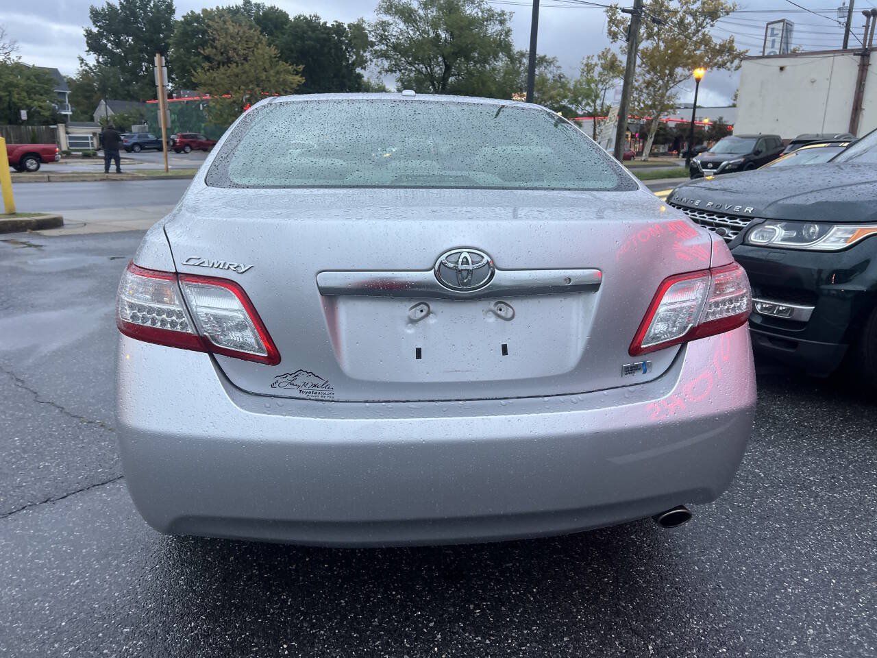 Used 2011 Toyota Camry Hybrid FWD image 5