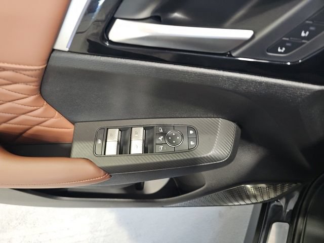 New 2026 Mitsubishi Outlander SEL AWD/4WD image 11