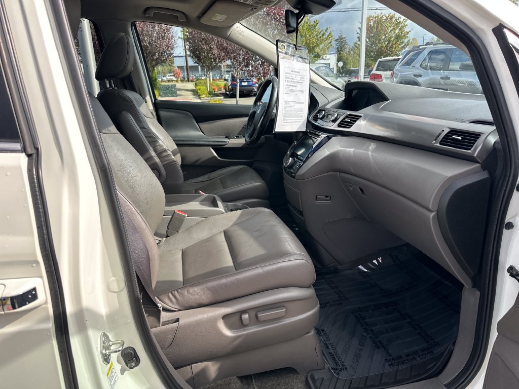 Used 2015 Honda Odyssey EX-L image 18