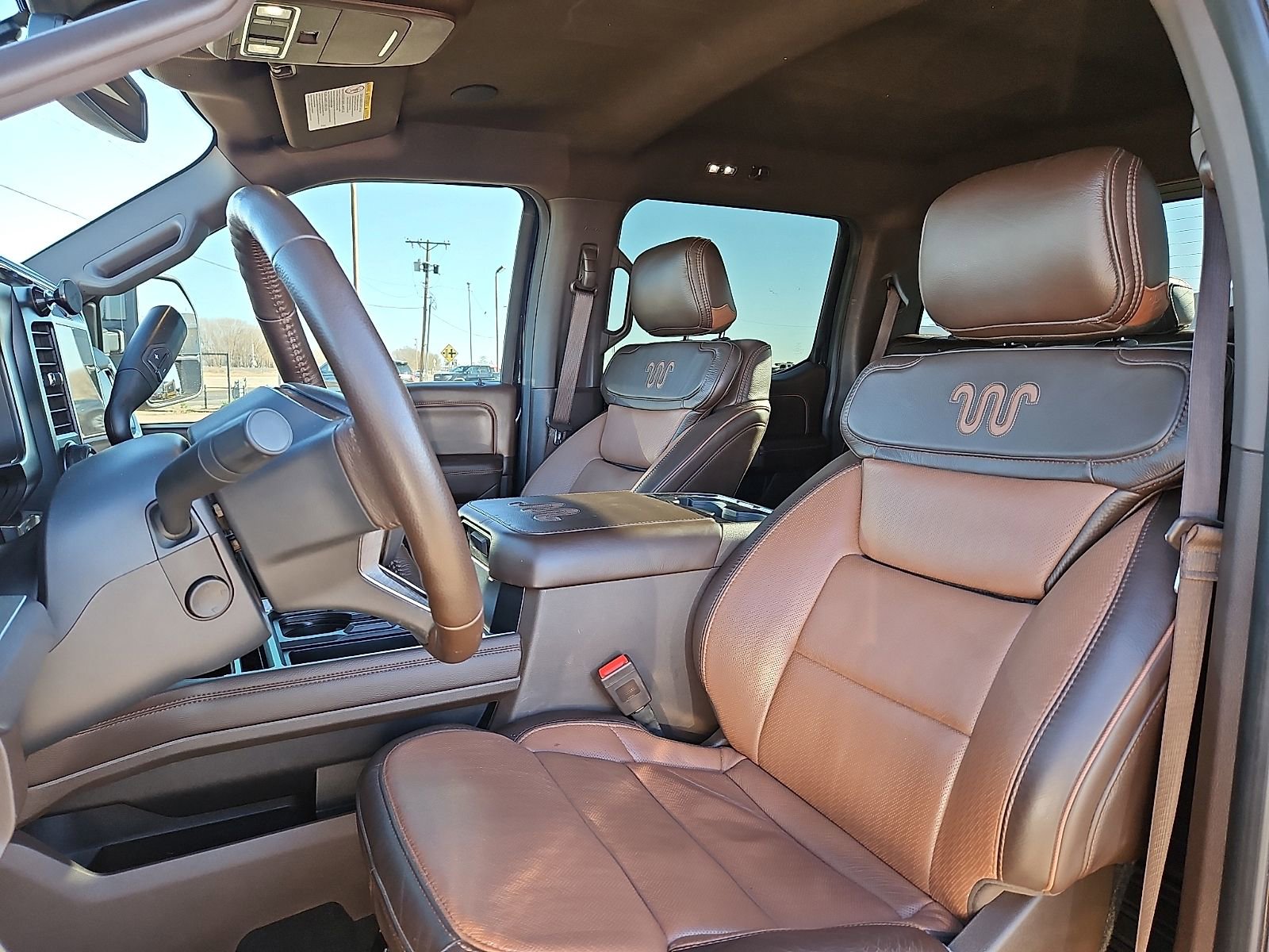 Used 2025 Ford F250 King Ranch w/ FX4 Off-Road Package image 12