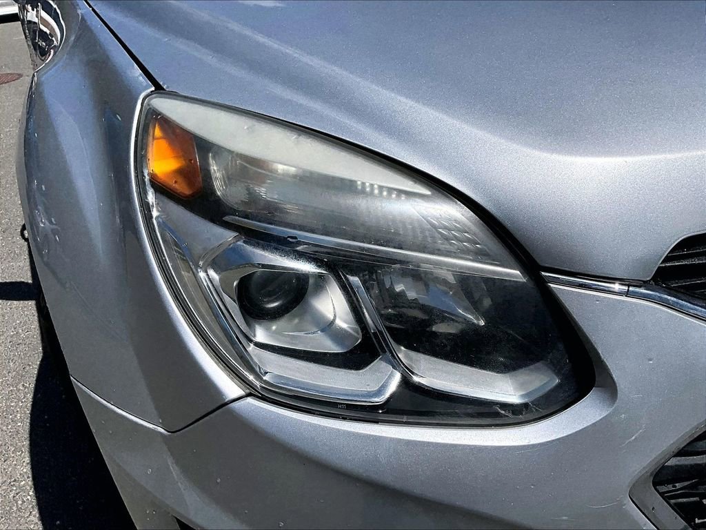 Used 2017 Chevrolet Equinox LS FWD image 25