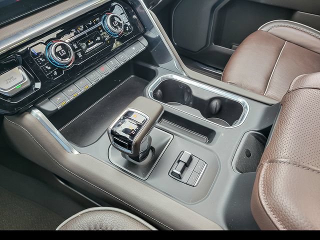 Used 2024 GMC Sierra 1500 Denali AWD/4WD image 16