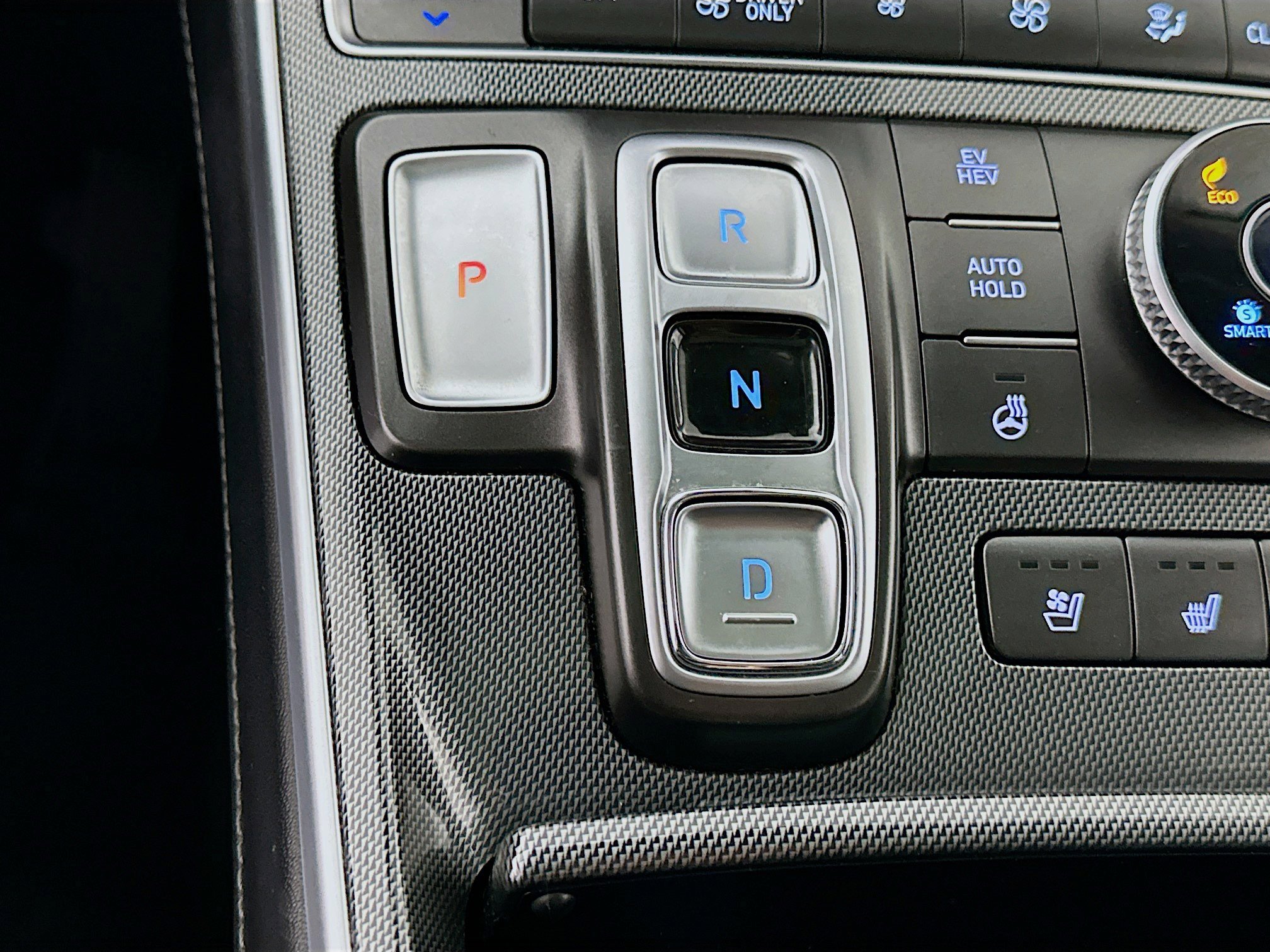 Used 2023 Hyundai Santa Fe Limited image 25