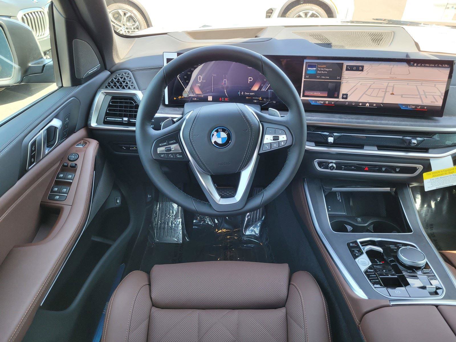 New 2026 BMW X5 xDrive50e w/ Premium Package AWD/4WD image 15