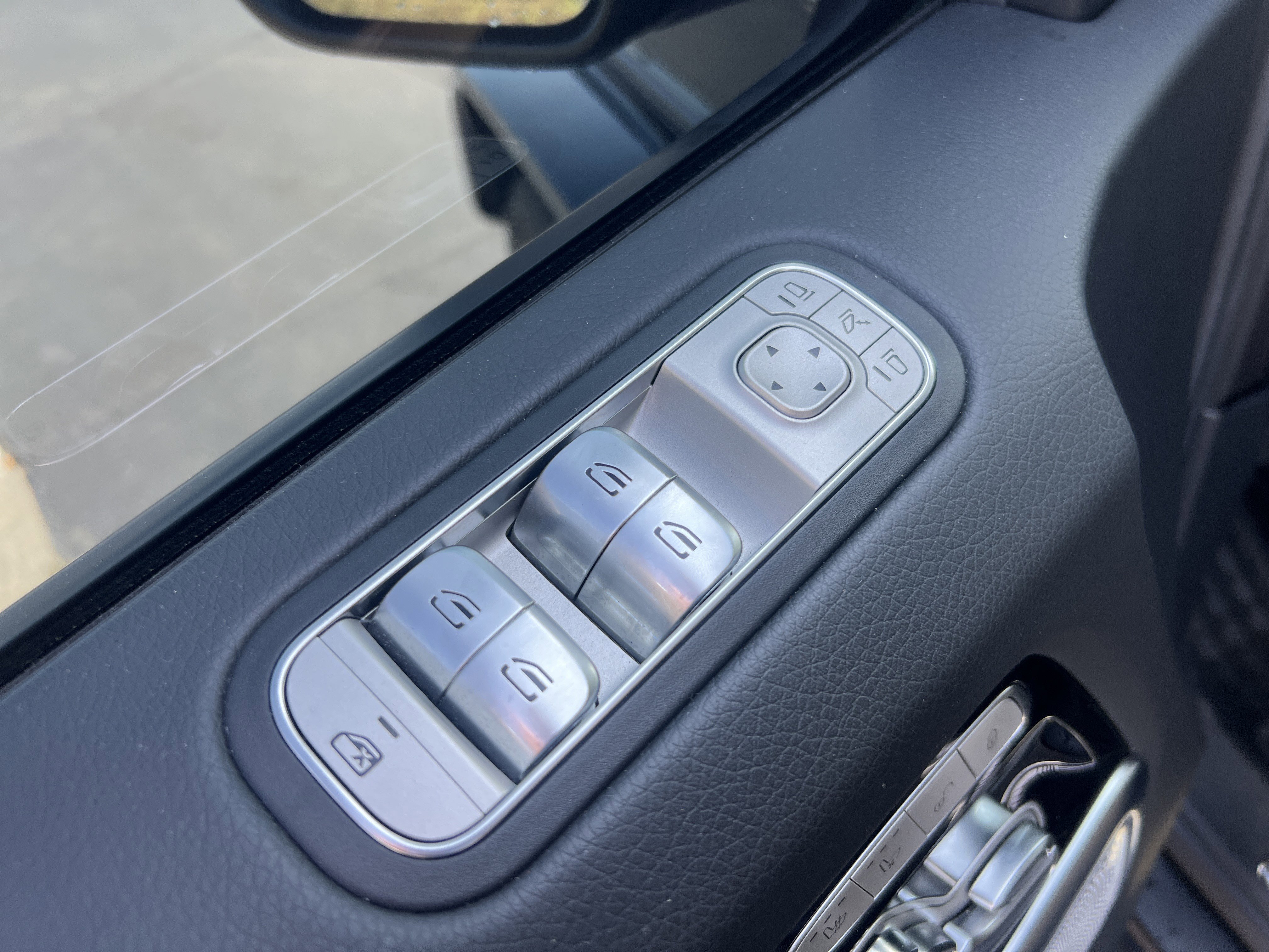 Certified 2022 Mercedes-Benz G 63 AMG 4MATIC image 15