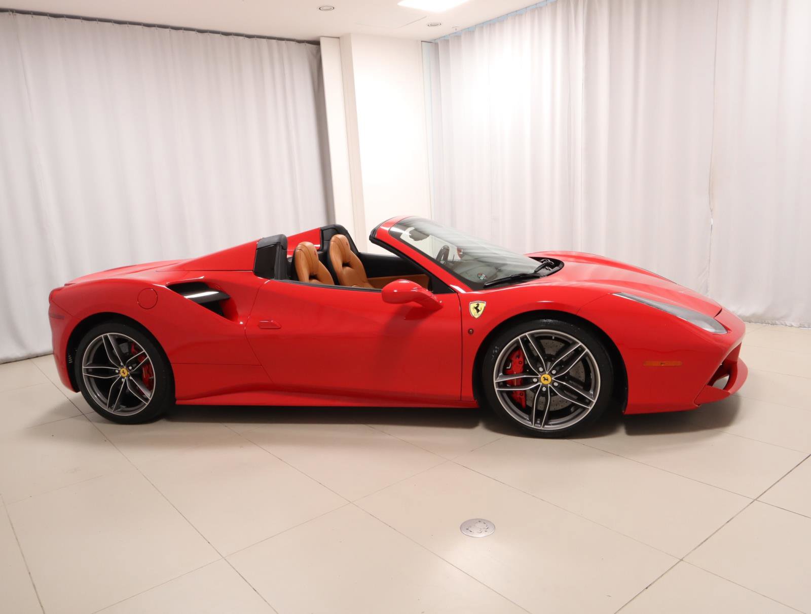 Certified 2019 Ferrari 488 Spider image 8