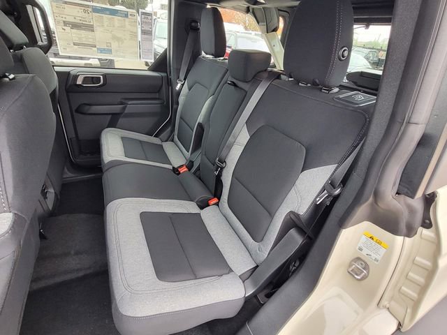 New 2025 Ford Bronco 4-Door image 6