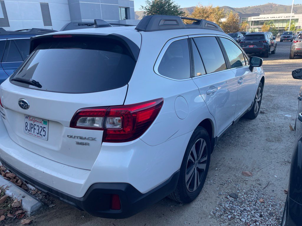 Used 2019 Subaru Outback 3.6R Limited AWD/4WD image 8
