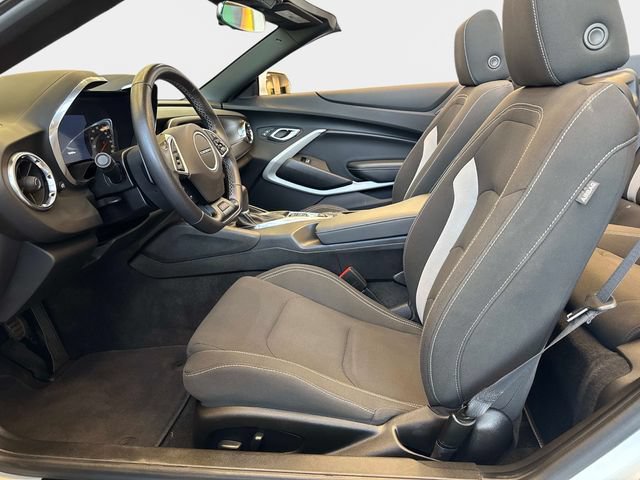 Used 2021 Chevrolet Camaro SS RWD image 14
