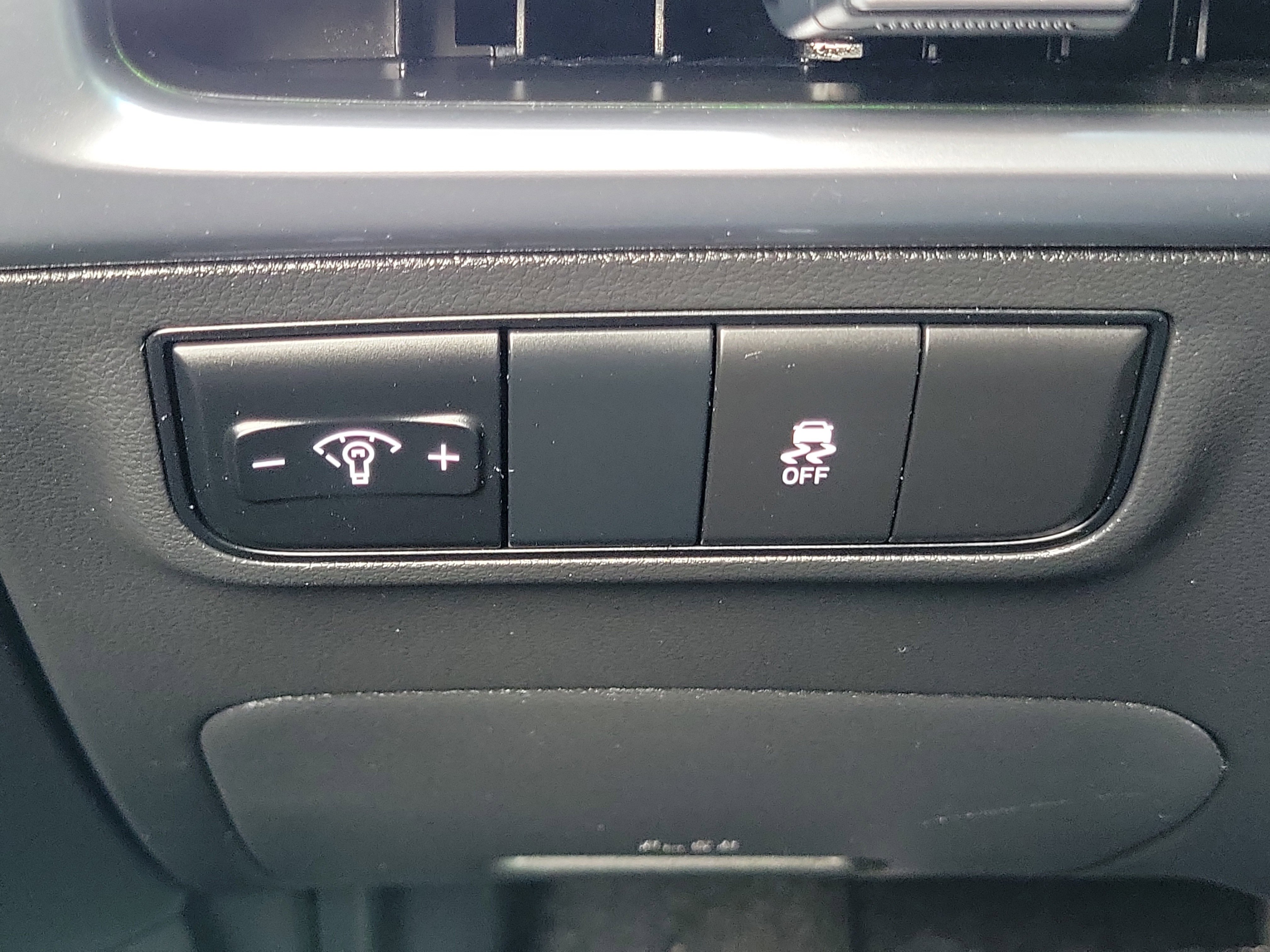 Certified 2025 Hyundai Tucson SE FWD image 19