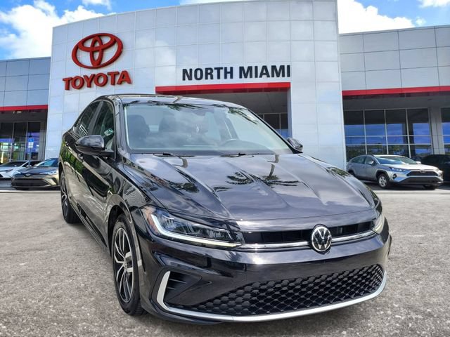 Used 2026 Volkswagen Jetta SE FWD image 1