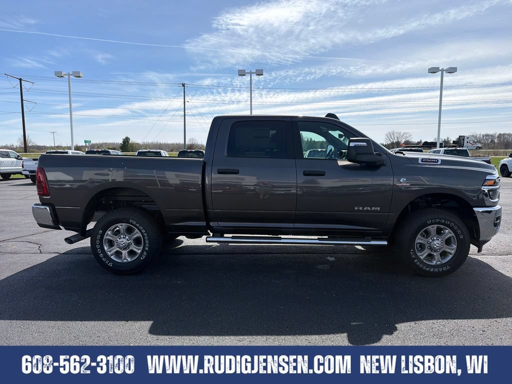 New 2026 RAM 2500 Big Horn AWD/4WD image 6