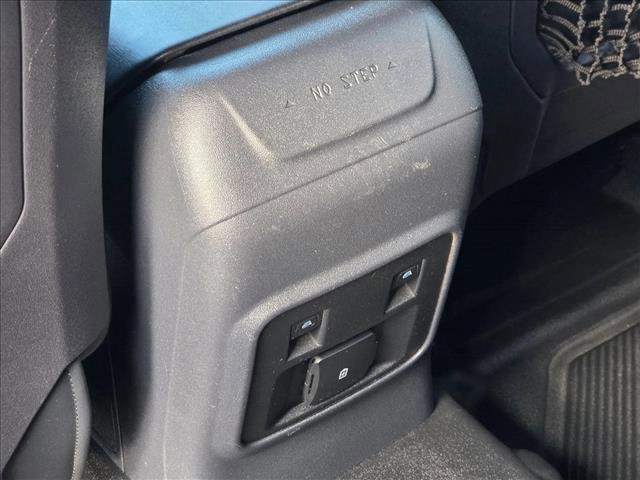 Used 2022 Ford Bronco Badlands image 16