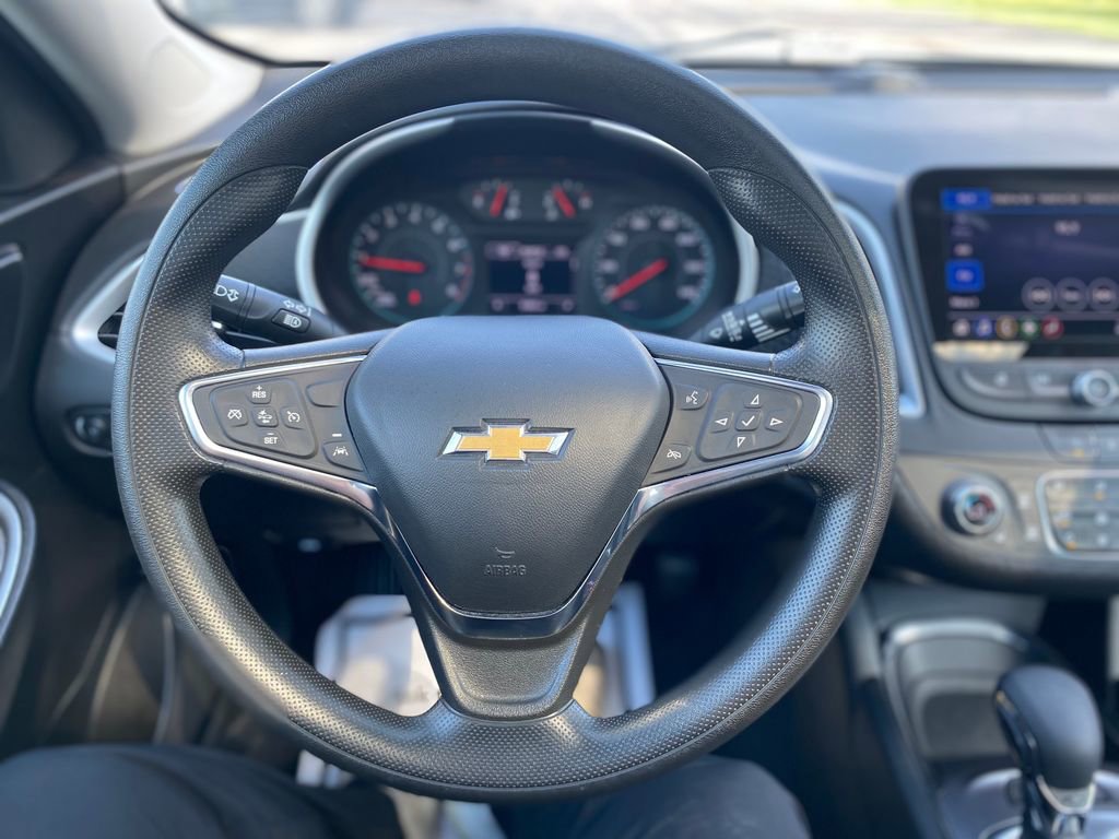 Used 2024 Chevrolet Malibu LT FWD image 28