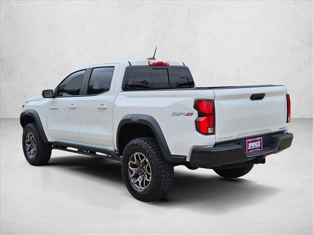 Used 2025 Chevrolet Colorado ZR2 w/ Technology Package image 8