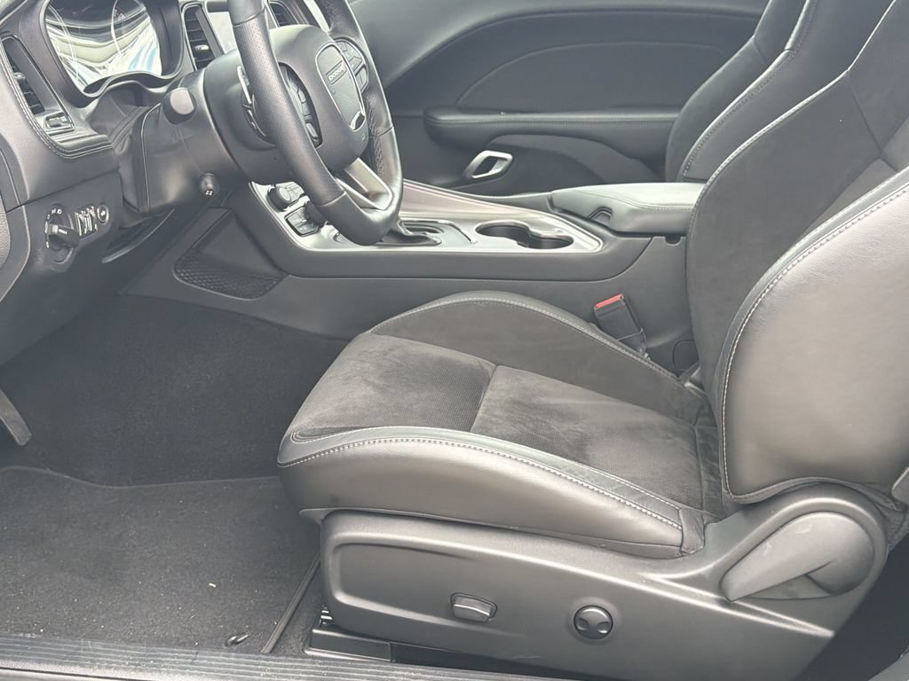 Used 2023 Dodge Challenger R/T Scat Pack RWD image 9