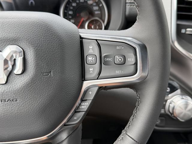 New 2026 RAM 1500 Laramie AWD/4WD image 21