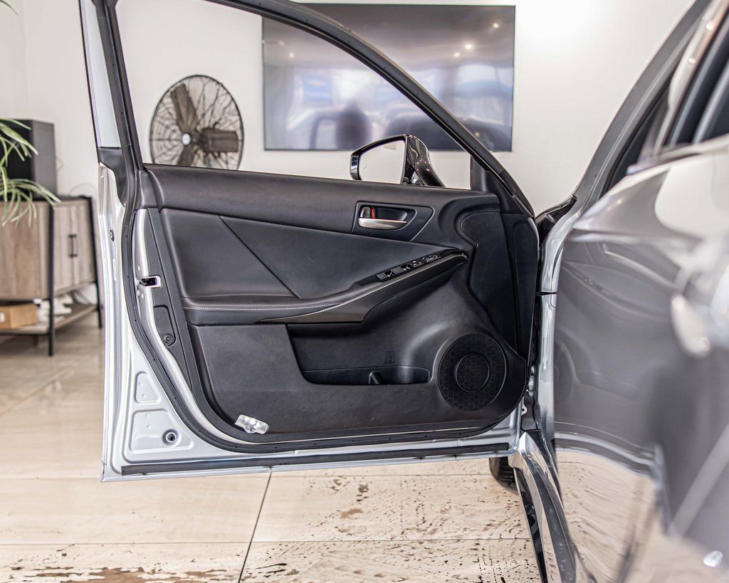 Used 2024 Lexus IS 350 F Sport image 33