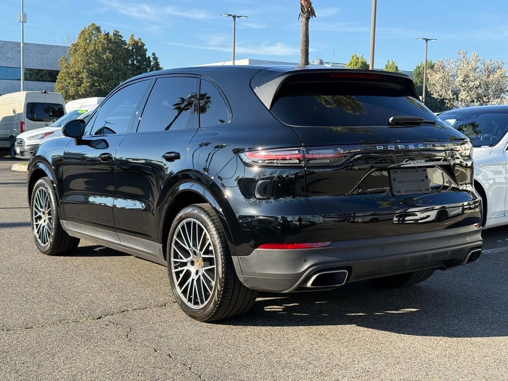 Used 2021 Porsche Cayenne image 7