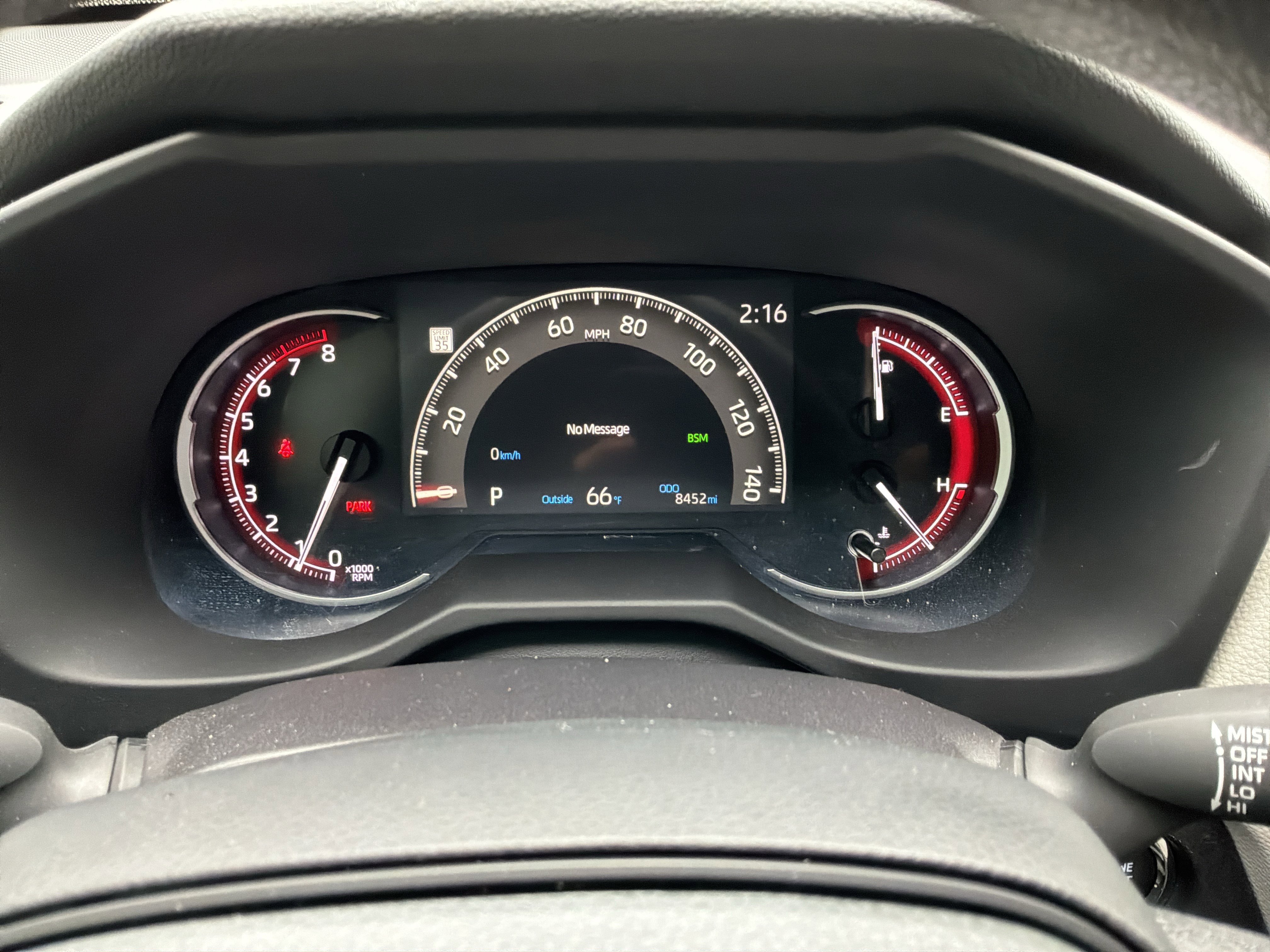 Used 2025 Toyota RAV4 XLE w/ Convenience Package FWD image 21