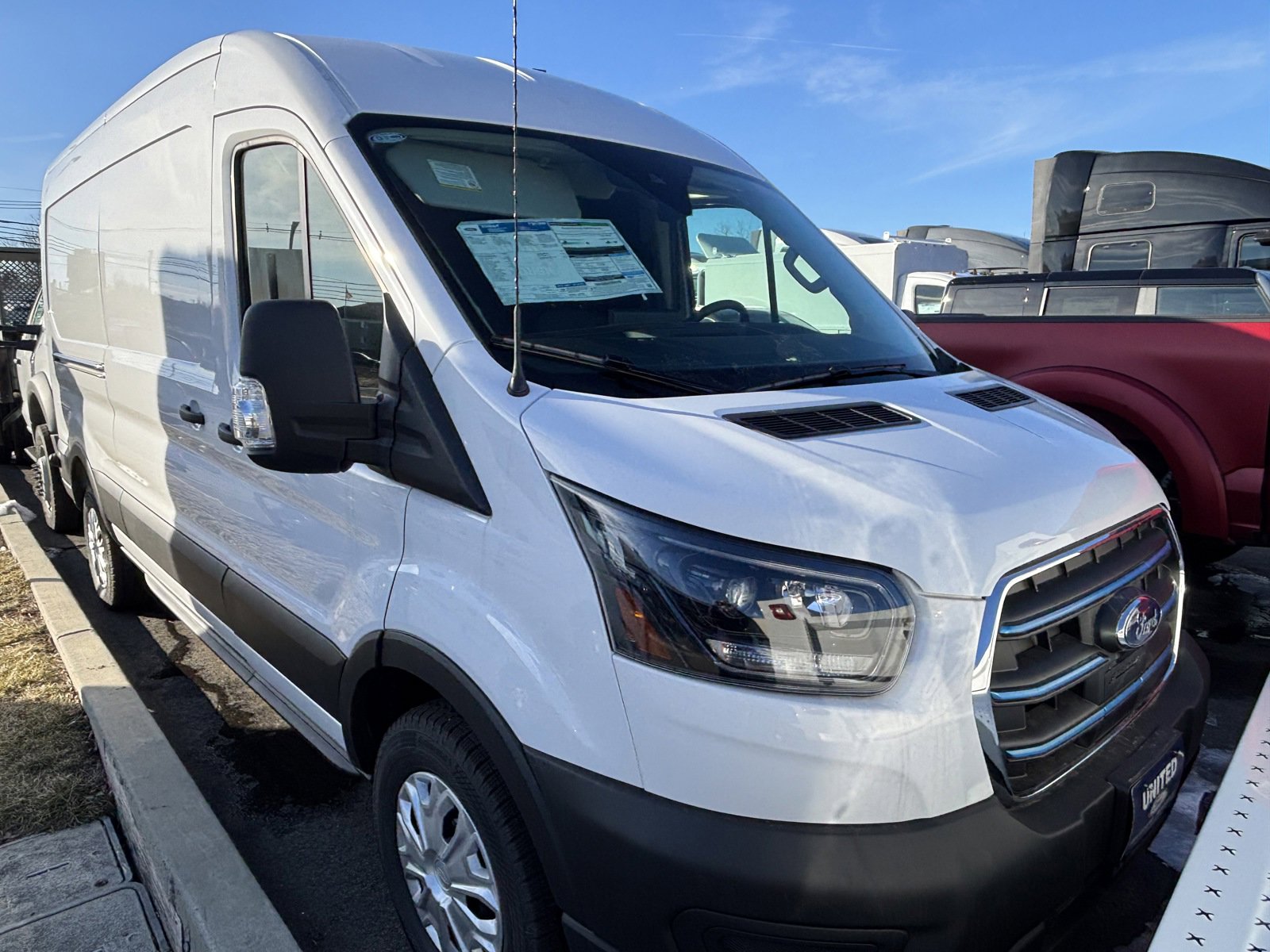 New 2024 Ford E-Transit 148 Medium Roof