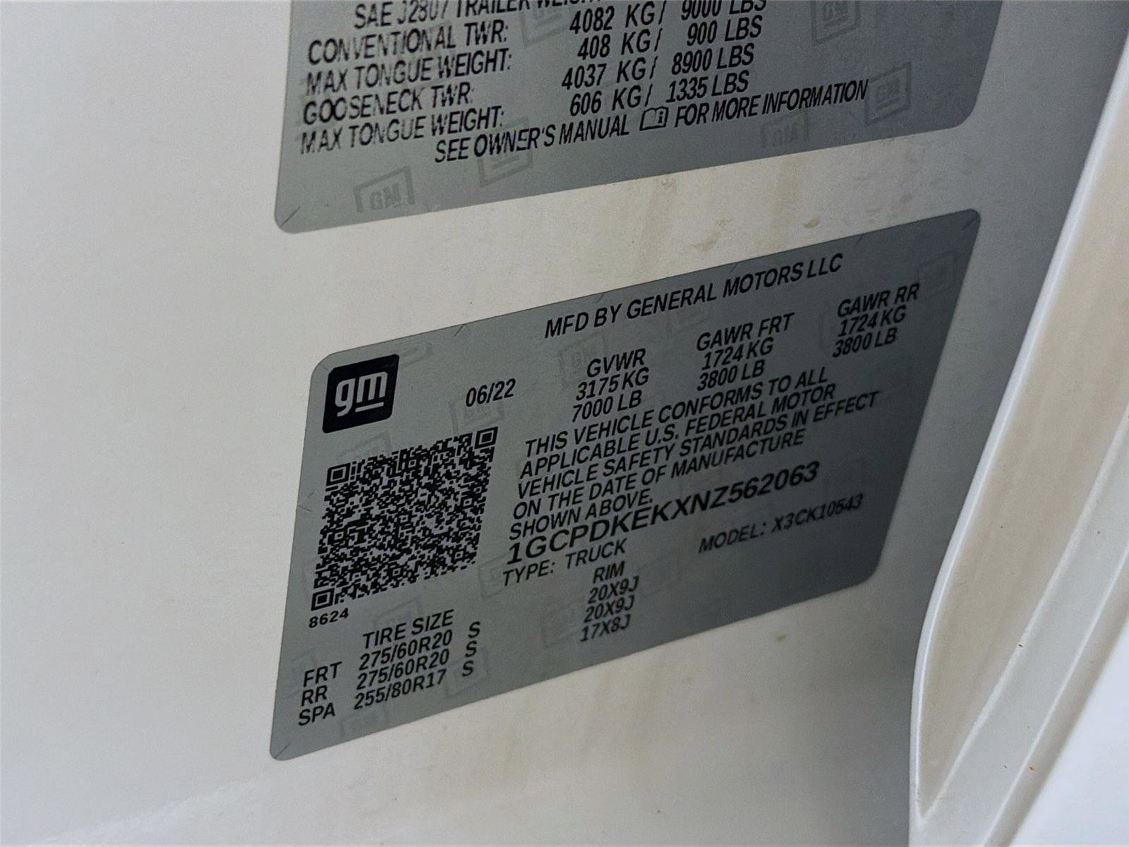 Used 2022 Chevrolet Silverado 1500 LT AWD/4WD image 31