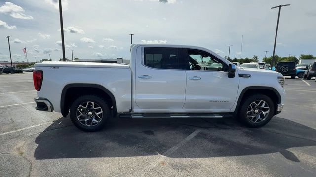 Used 2023 GMC Sierra 1500 SLT w/ SLT Convenience Package AWD/4WD image 9