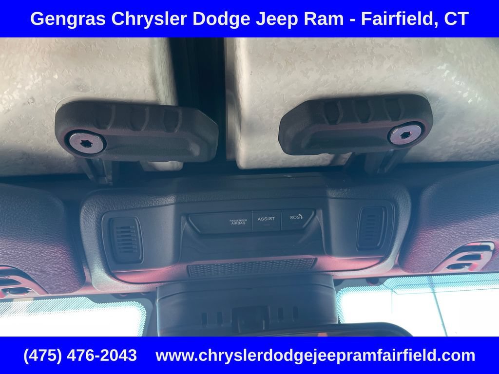 Certified 2025 Jeep Wrangler Unlimited Sahara AWD/4WD image 51
