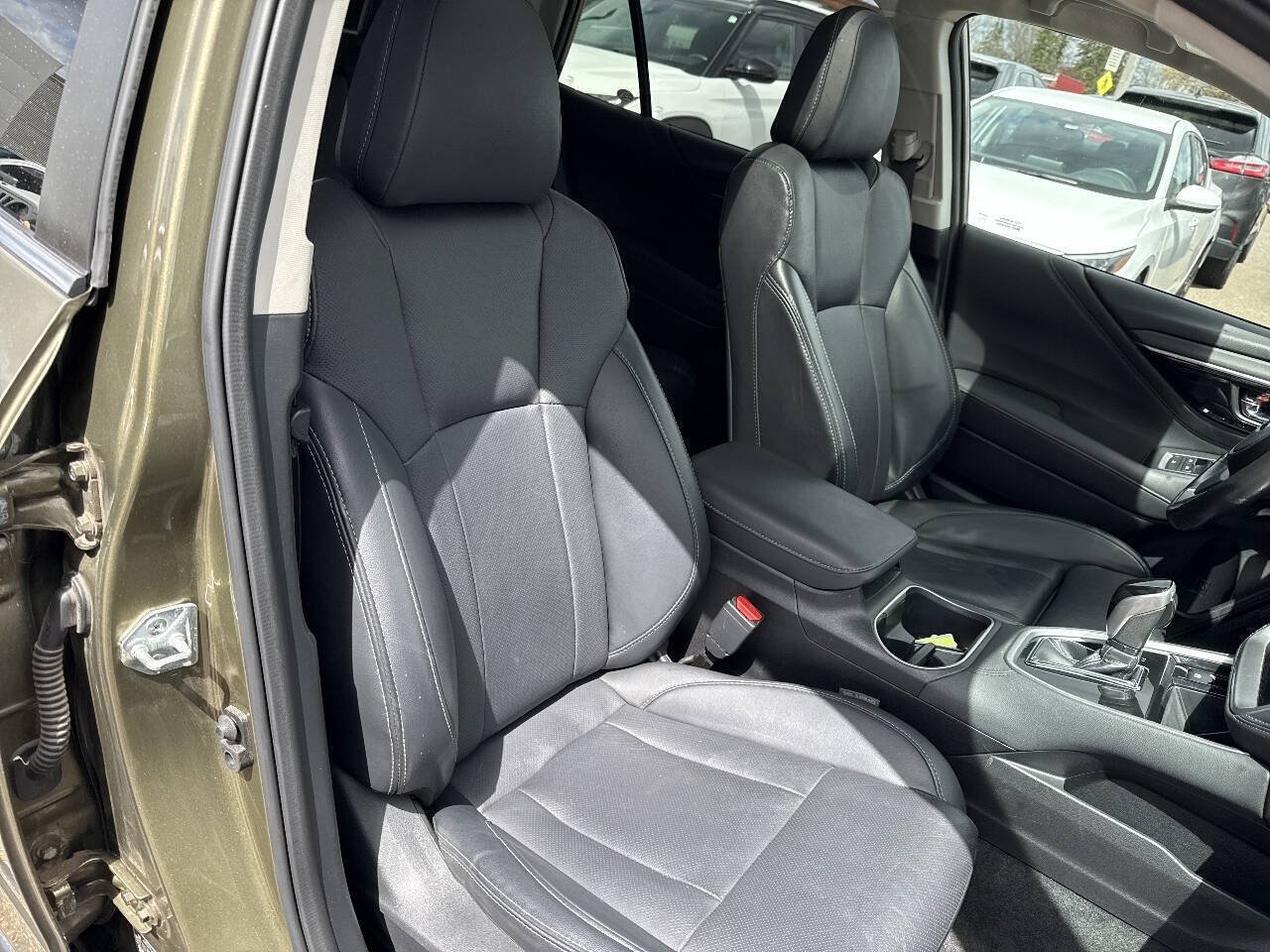 Used 2023 Subaru Outback Limited AWD/4WD image 24