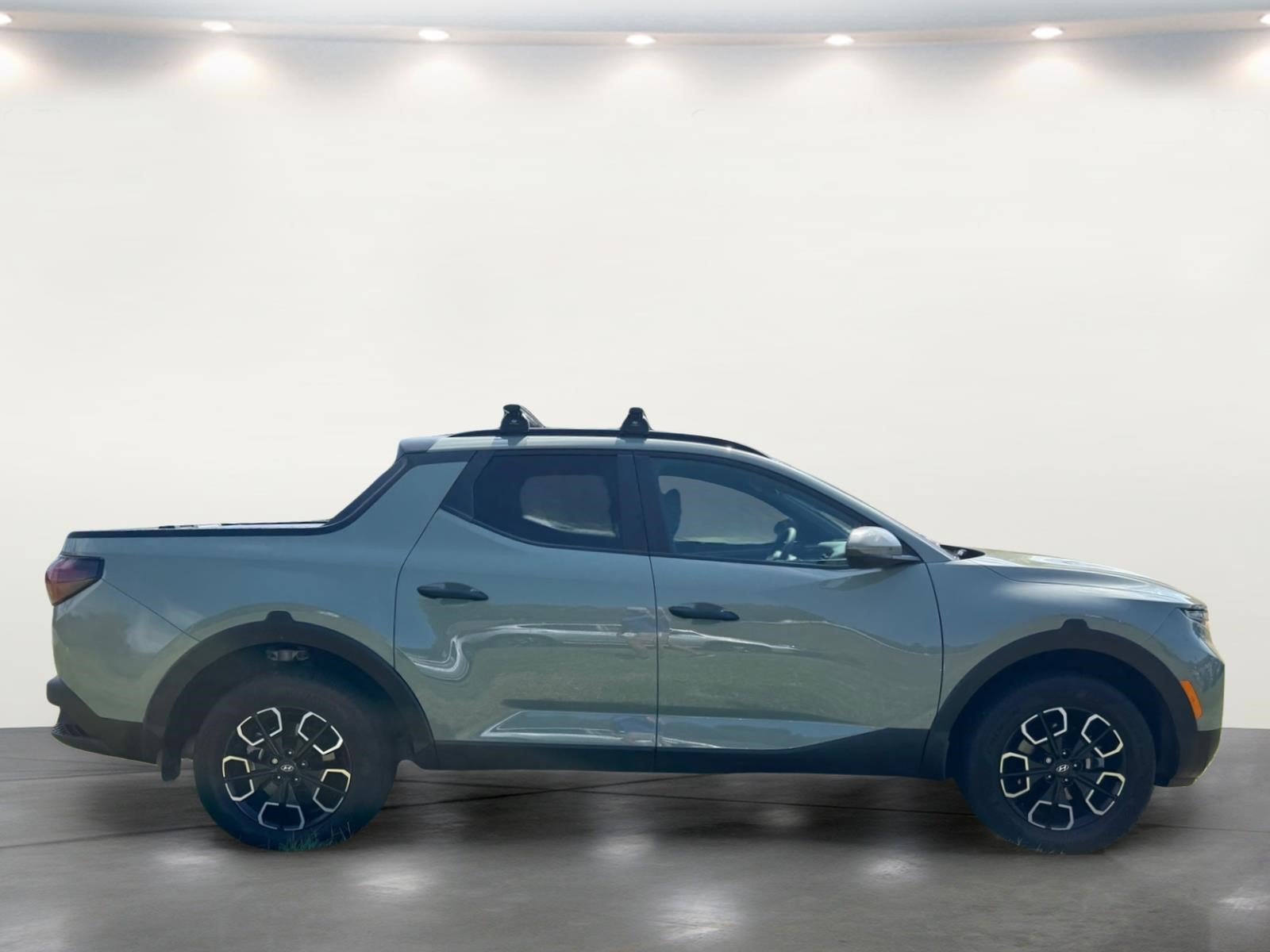 Certified 2024 Hyundai Santa Cruz SEL w/ Activity Package FWD image 13