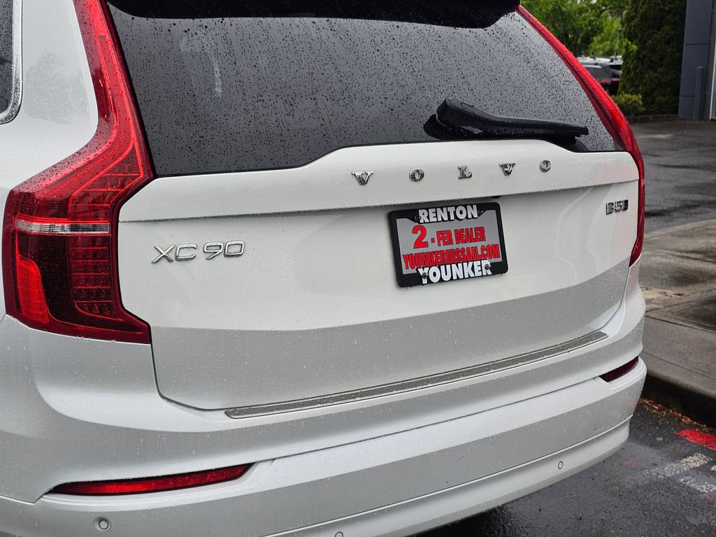 Used 2023 Volvo XC90 B5 Core w/ Protection Package Premier AWD/4WD image 10