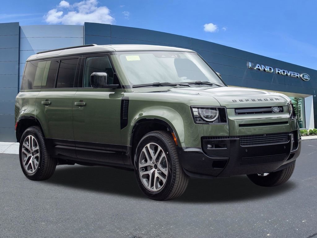 New 2026 Land Rover Defender 110 X-Dynamic SE image 3