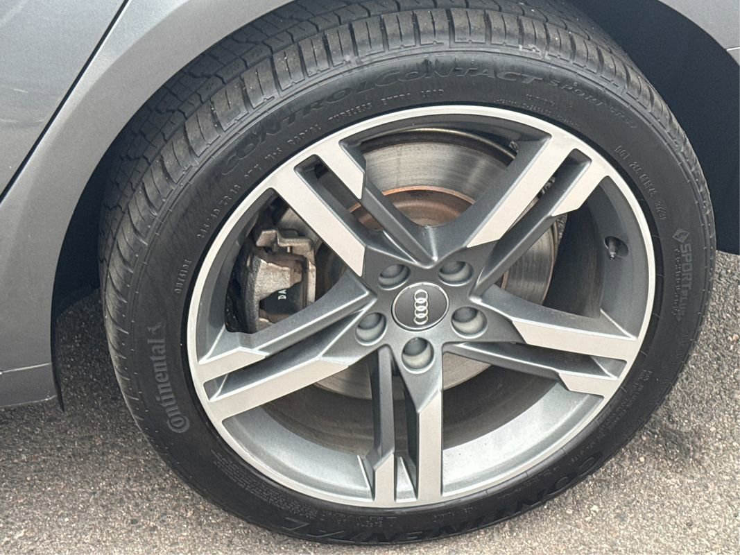 Used 2017 Audi A4 2.0T Premium Plus image 28