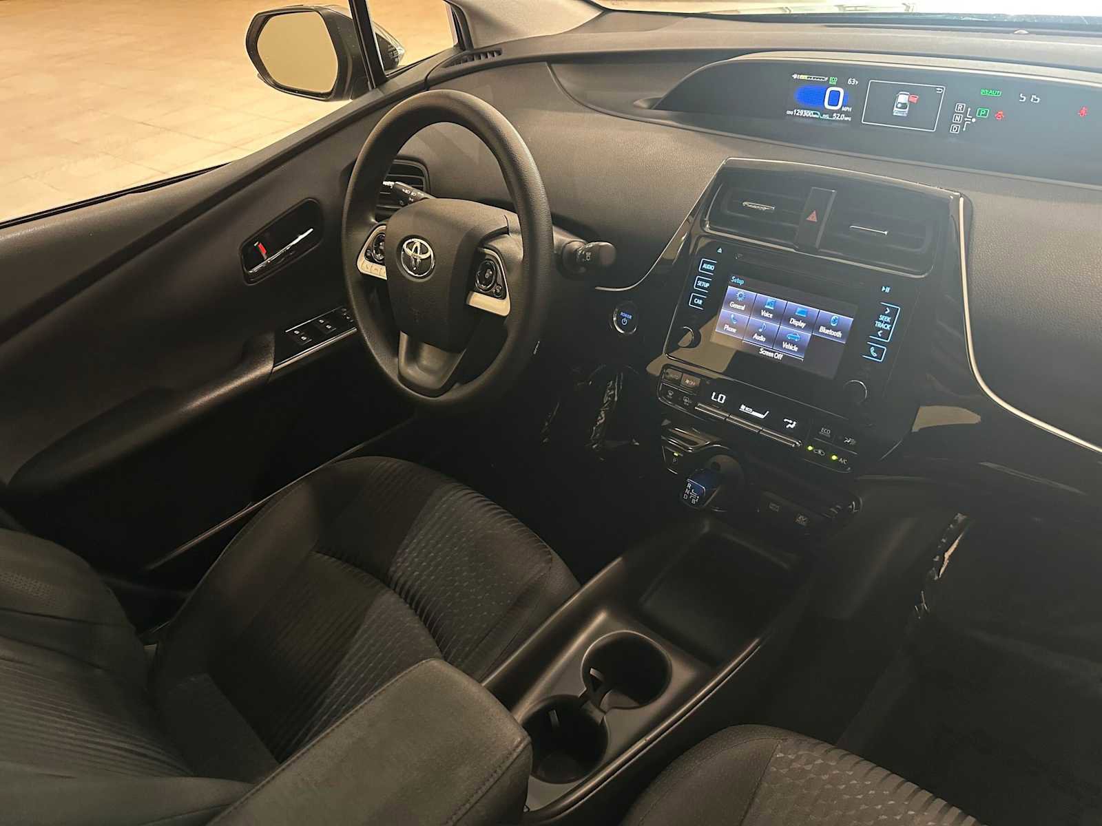 Used 2016 Toyota Prius Two image 27