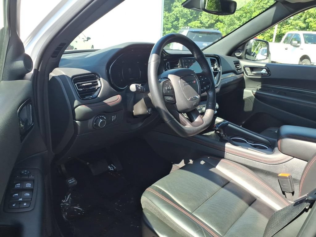 Used 2025 Dodge Durango GT AWD/4WD image 6
