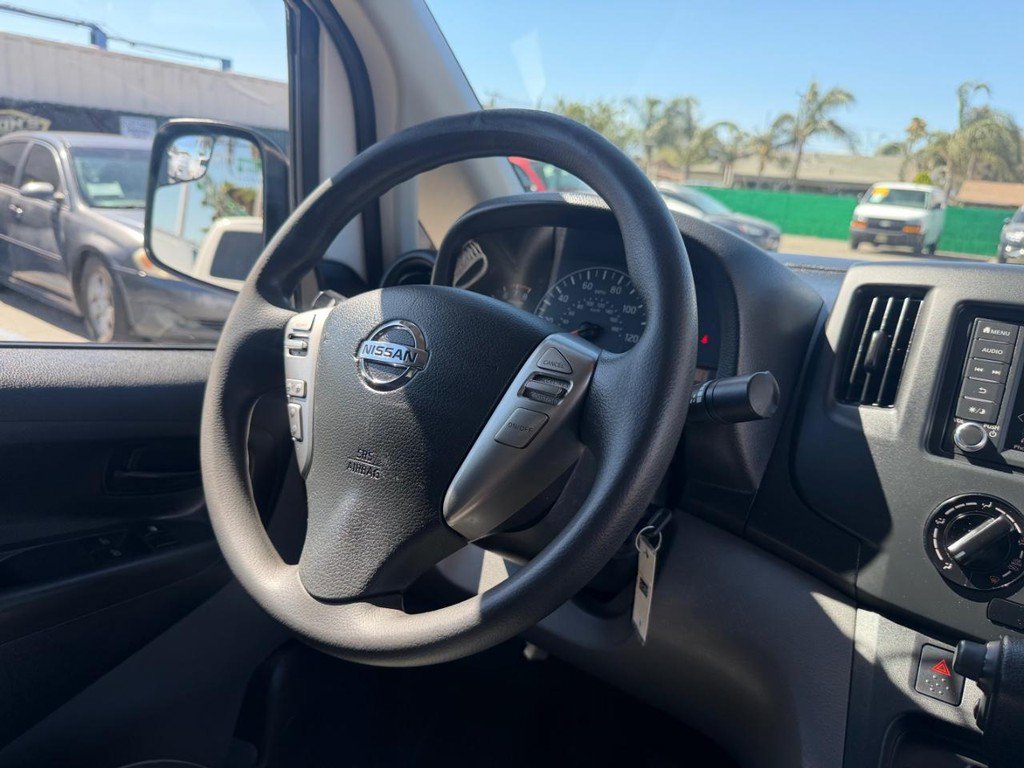 Used 2021 Nissan NV200 S FWD image 32