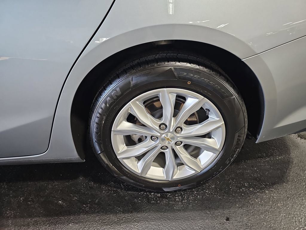 Used 2024 Chevrolet Malibu LT FWD image 41