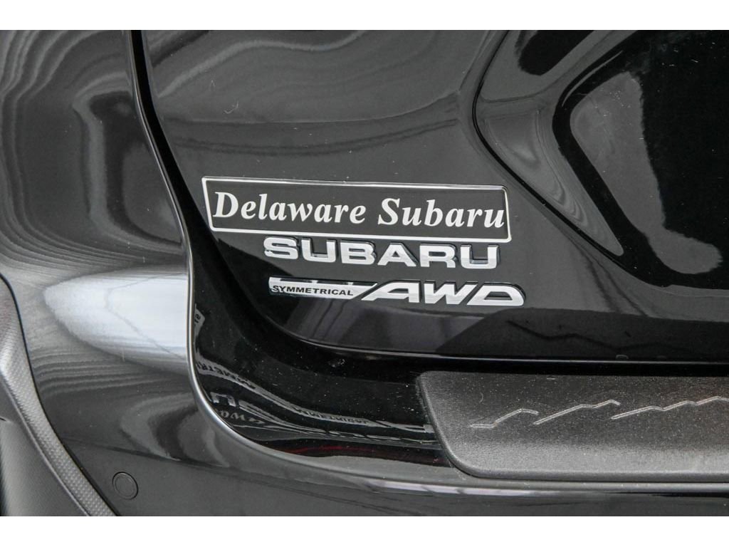 Used 2025 Subaru Crosstrek 2.5i Limited w/ Crosstrek Mirror Package image 34