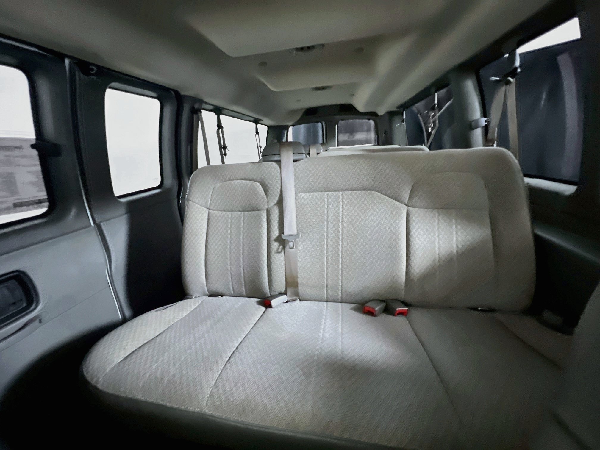 Used 2017 Chevrolet Express 3500 LT w/ LT Preferred Equipment Group RWD image 26