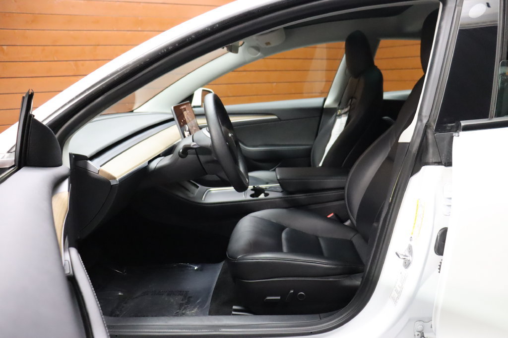 Used 2023 Tesla Model 3 Standard Range RWD image 27