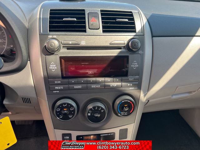 Used 2011 Toyota Corolla LE FWD image 18
