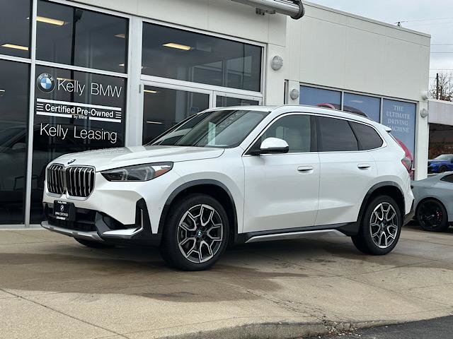 Certified 2025 BMW X1 xDrive28i w/ Premium Package image 4