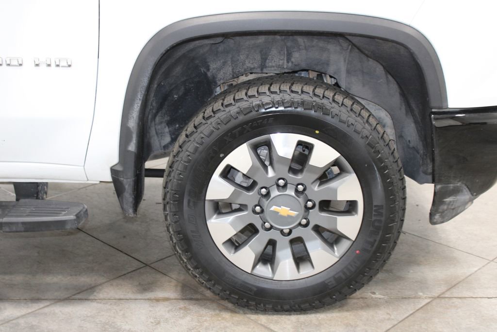 Used 2024 Chevrolet Silverado 2500 Custom w/ Custom Value Package image 50