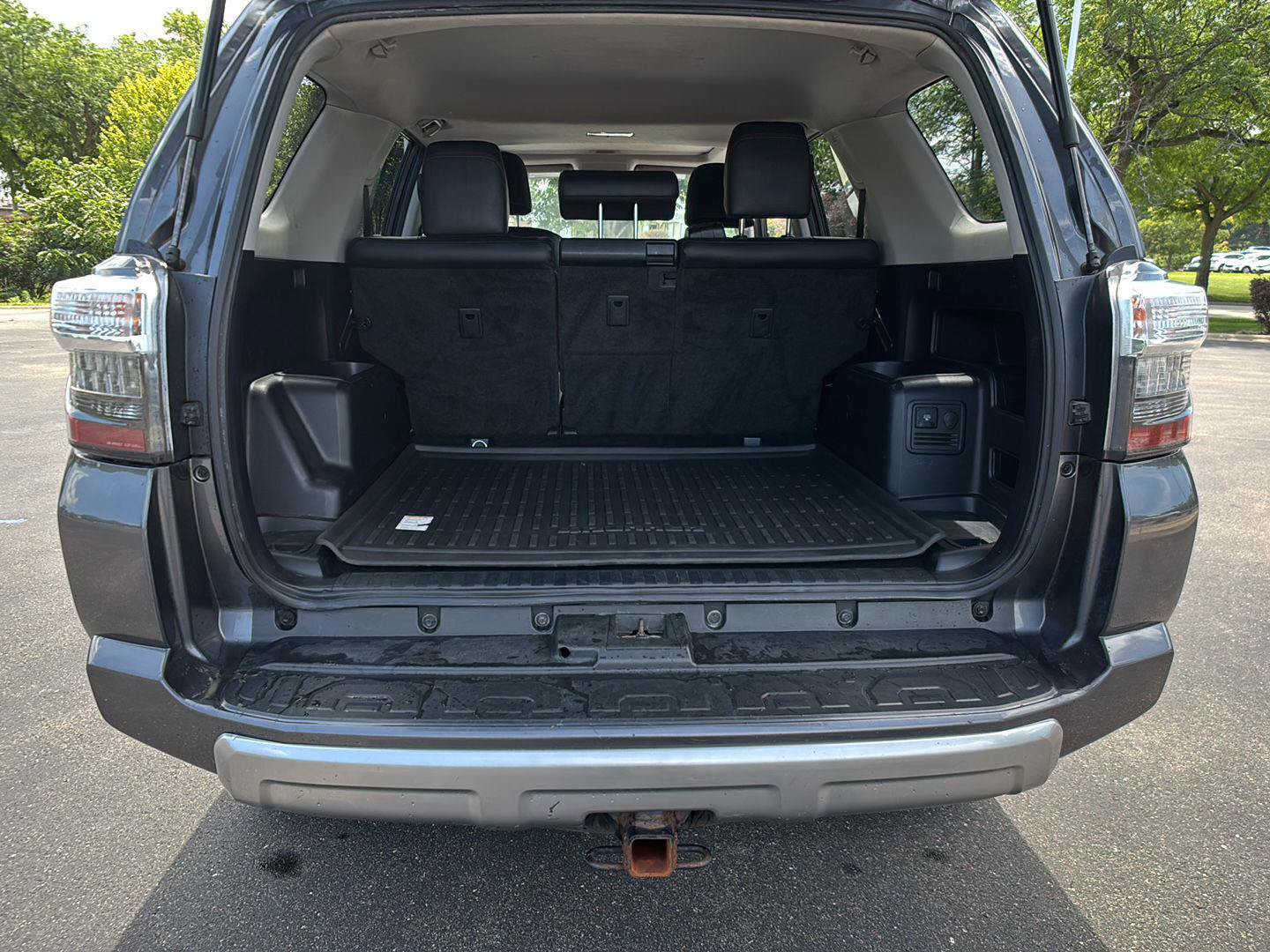 Used 2019 Toyota 4Runner TRD Off-Road Premium AWD/4WD image 12