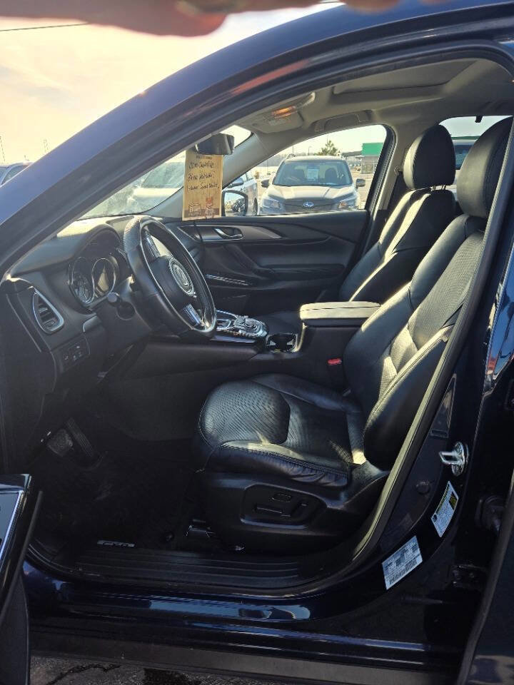 Used 2019 MAZDA CX-9 Touring w/ Touring Premium Package image 12