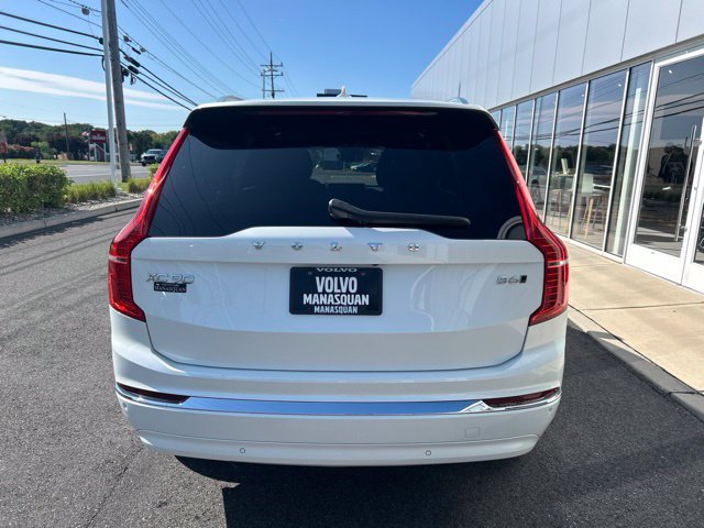 Certified 2024 Volvo XC90 B6 Plus AWD/4WD image 4