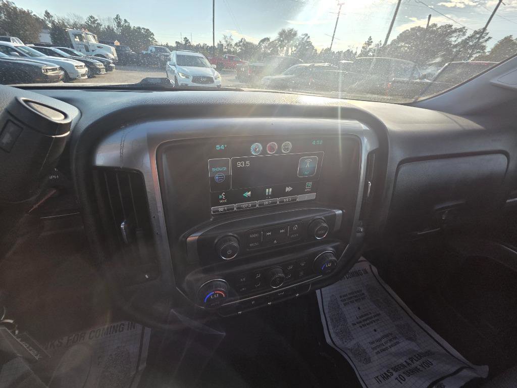 Used 2015 Chevrolet Silverado 1500 LT w/ LT Convenience Package RWD image 15
