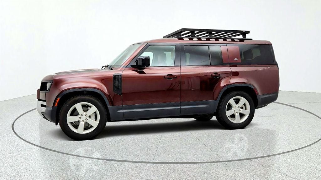 Used 2023 Land Rover Defender 130 SE AWD/4WD image 8